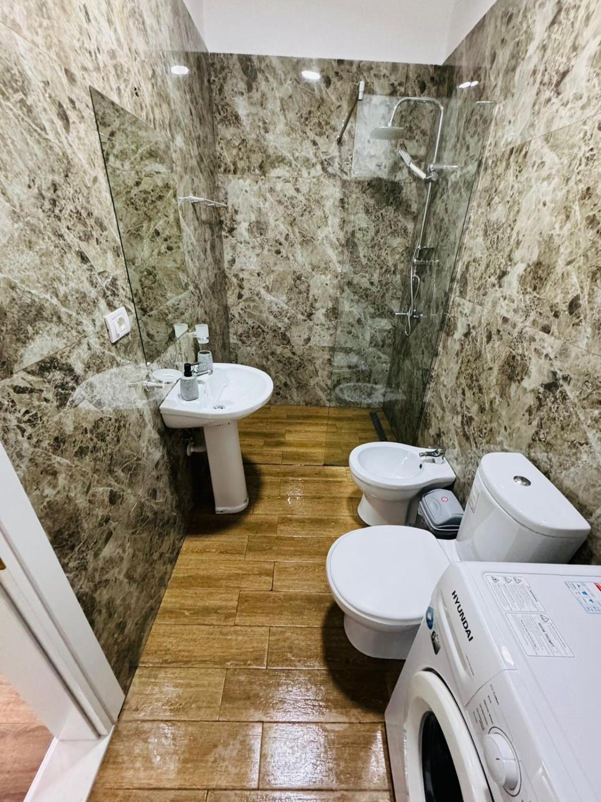 Apartamente Tirana Exterior photo