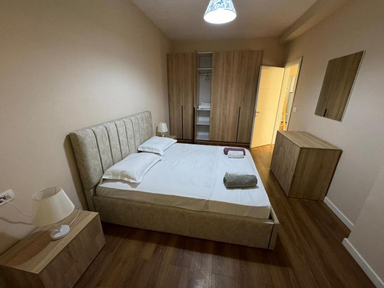 Apartamente Tirana Exterior photo